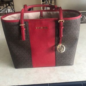Gorgeous MK bag